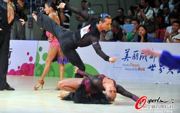 �涷ţ�ַ���Ƶ����������ͯ���๯������ϵ�ⲿע�� �����˱�����(ͼ)...